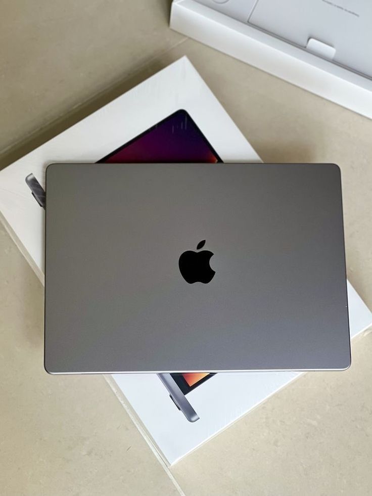 2 छात्रों के लिए एप्पल का नया ऑफर एप्पल कम्पनी का नया ऑफर/Apple's new offer for students Apple's new offer for students